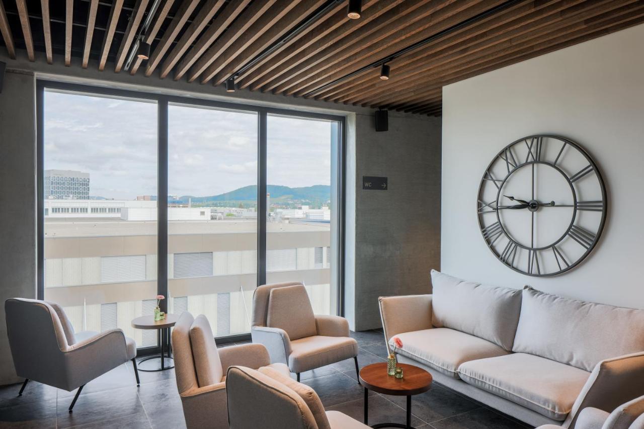 Mooi Apartments 施利伦 外观 照片